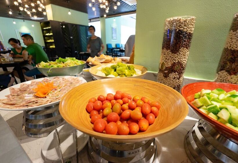 Paralia Hotel Nha Trang