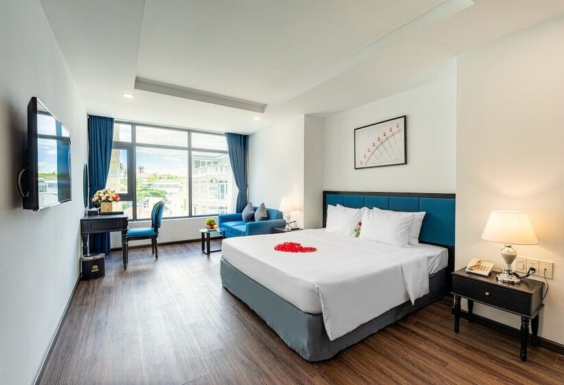 Paralia Hotel Nha Trang