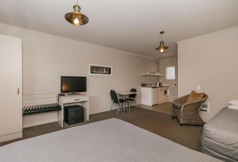 South Street West Motel