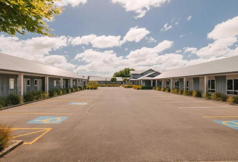 South Street West Motel