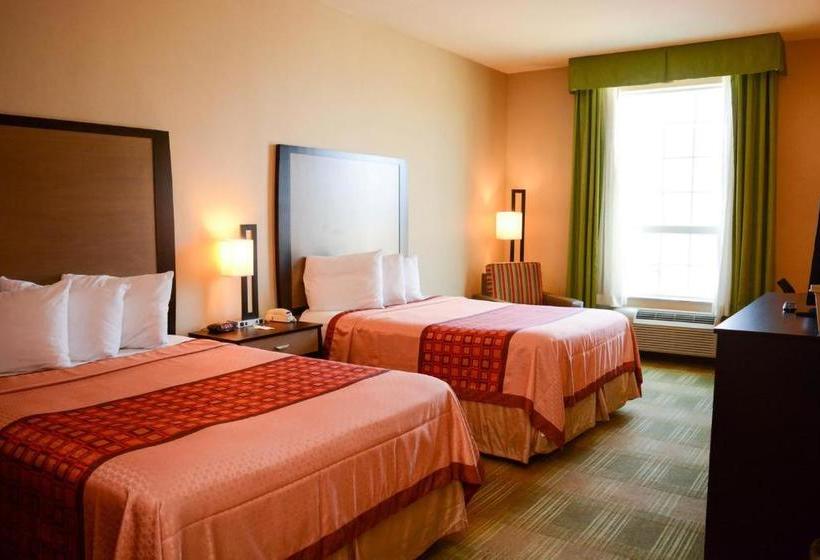 Отель Coratel Inn & Suites By Jasper Cotulla