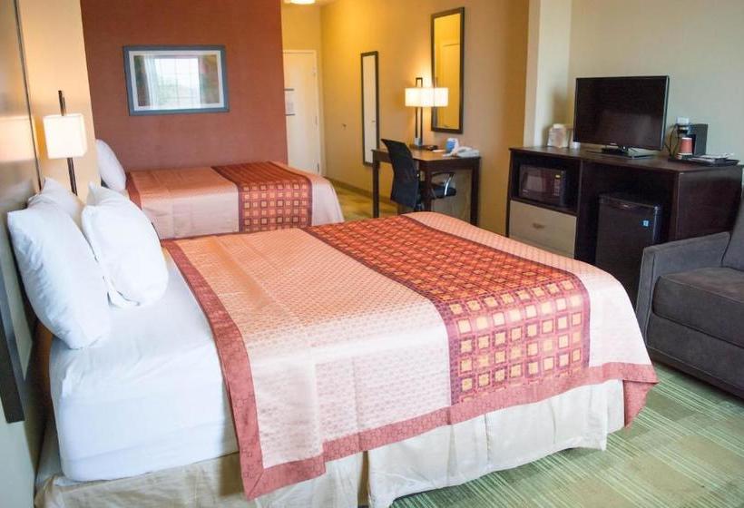 Отель Coratel Inn & Suites By Jasper Cotulla