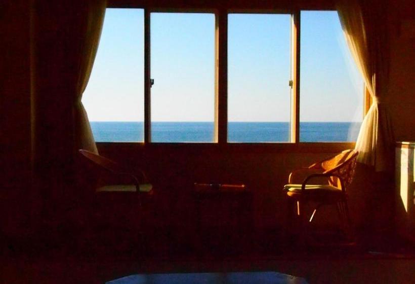 فندق Koganezaki Furofushi Onsen