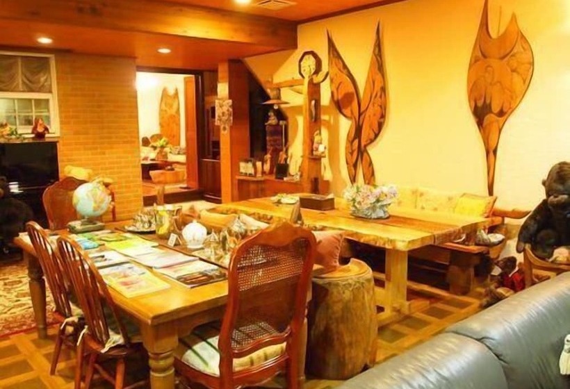 Petit Hotel Corinthian