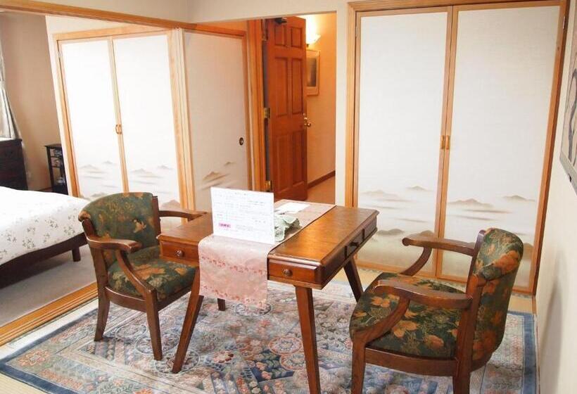 Petit Hotel Corinthian