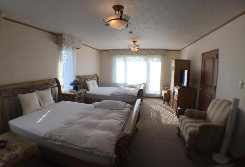 Petit Hotel Corinthian