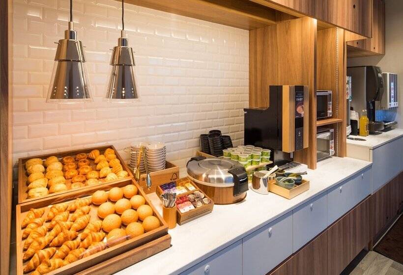 Super Hotel Anan Tomioka