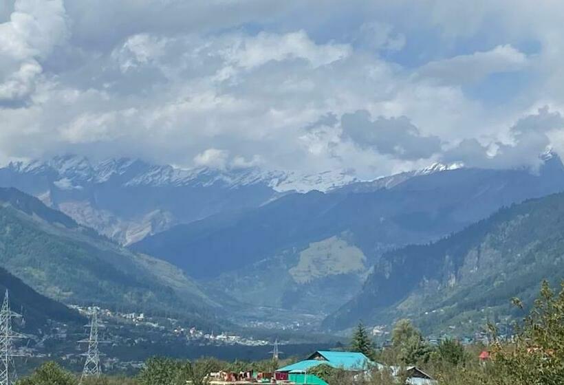 ホテル The Meadows Open Terrace Bonfire