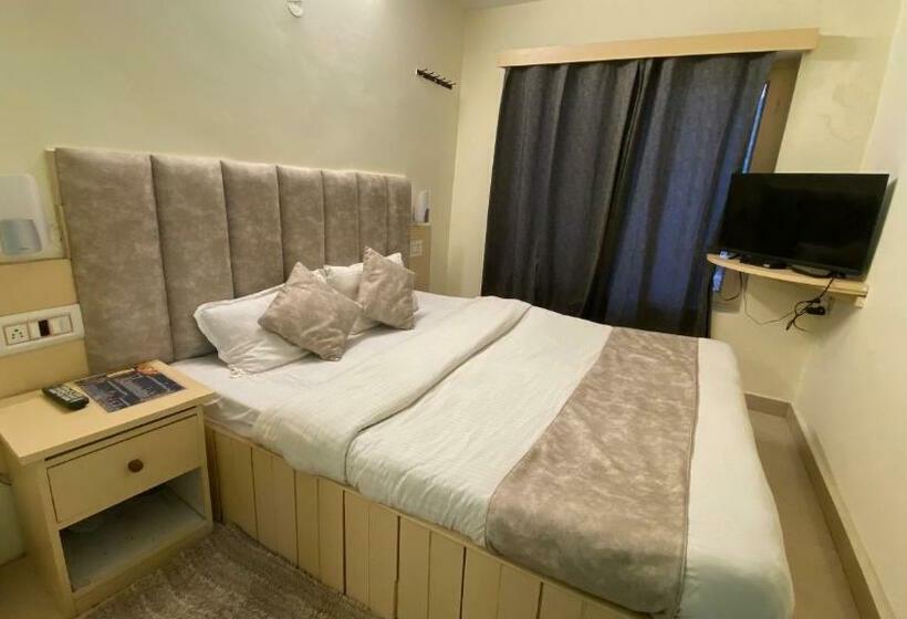 ホテル The Meadows Open Terrace Bonfire