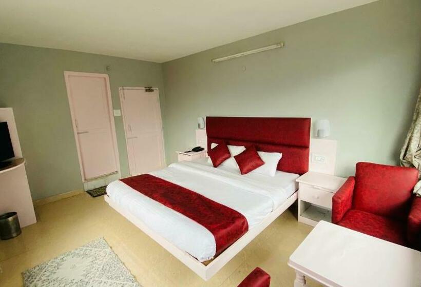 ホテル The Meadows Open Terrace Bonfire