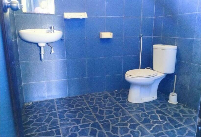 Отель Tunai Cottages