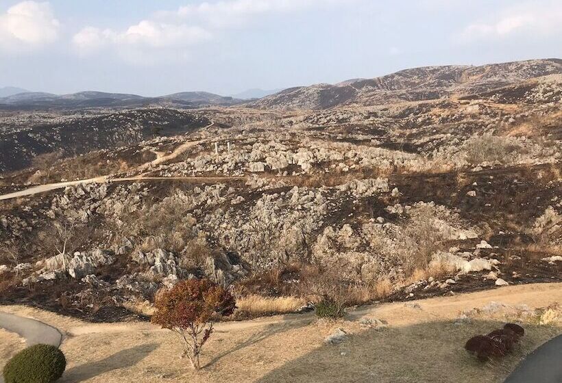 Отель Yadomaru Mine Non Smoking