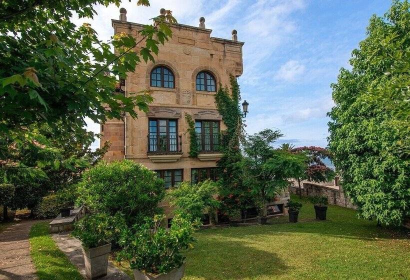 Apartamentos Costa Esmeralda