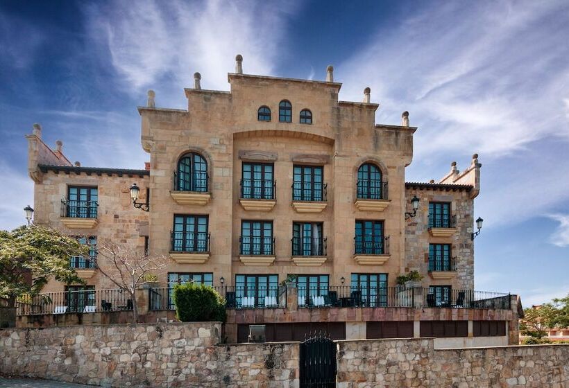 Apartamentos Costa Esmeralda