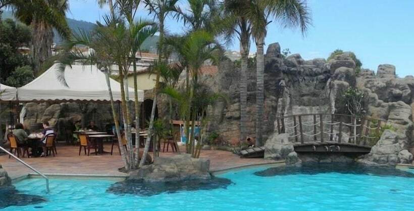 Apartamentos Playa De Los Roques