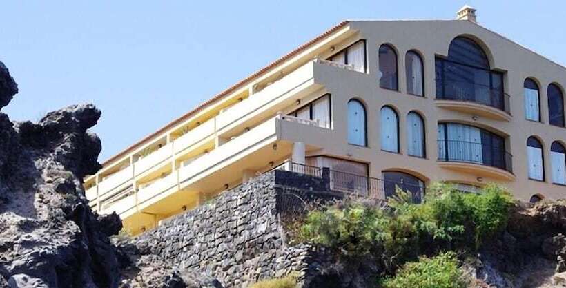 Apartamentos Playa De Los Roques