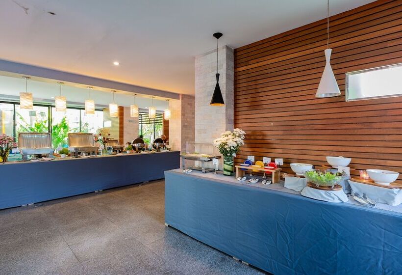 استراحتگاه Blue Tara Hotel Krabi Ao Nang