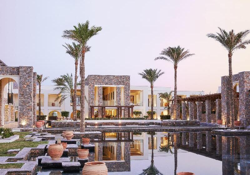 Amirandes, A Grecotel Resort To Live