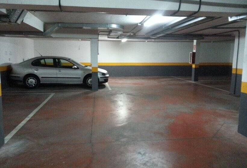 Hostal El Arco