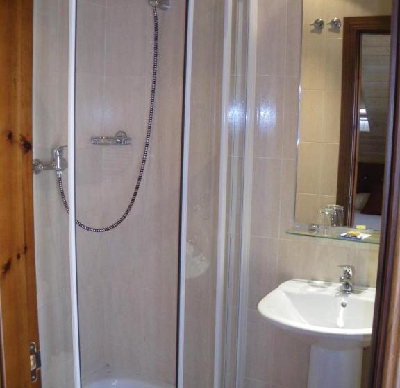 مسافرخانه Pradets