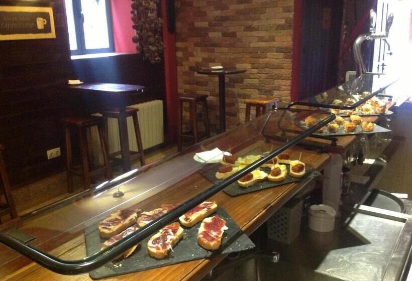 مسافرخانه Pradets