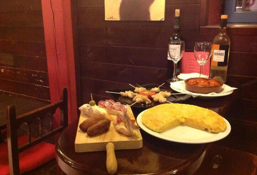 مسافرخانه Pradets