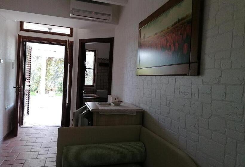 ホテル Agriturismo Salinola