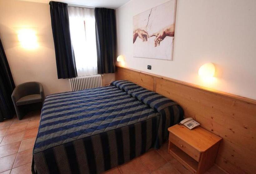 בית מלון כפרי Alpechiara