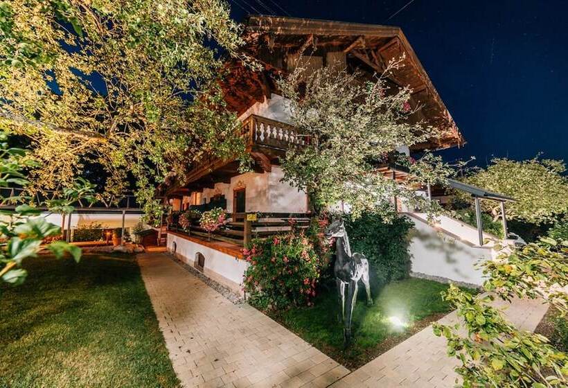 ホテル Alpensonne