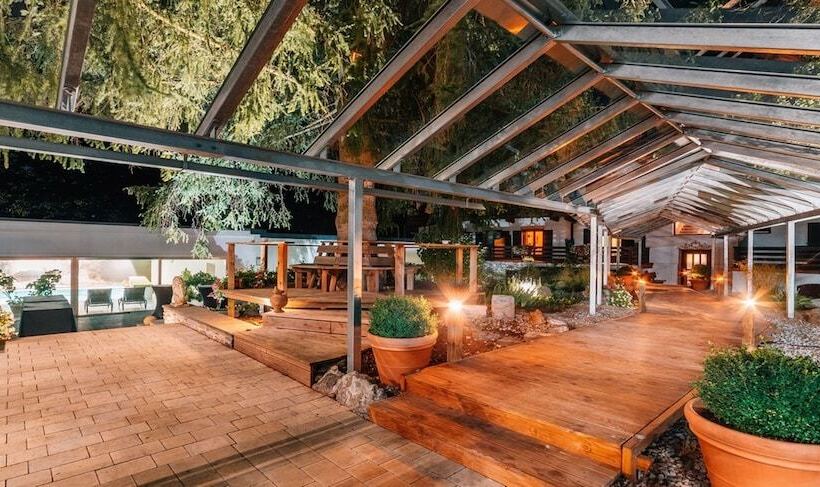 ホテル Alpensonne