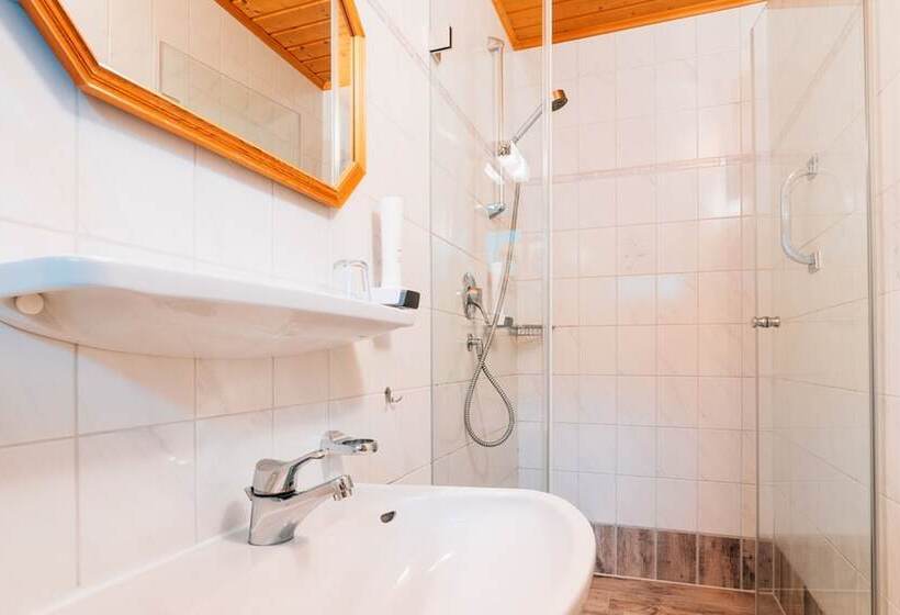 ホテル Alpensonne