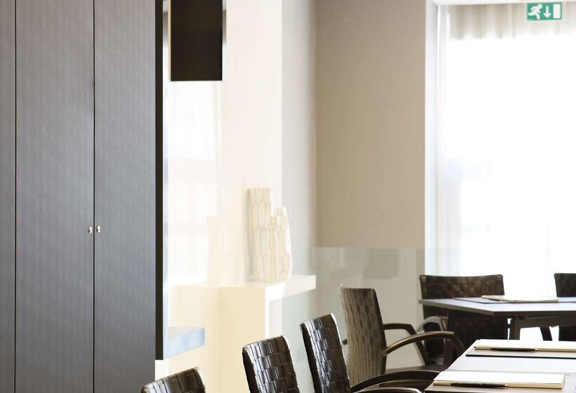 هتل Altis Avenida