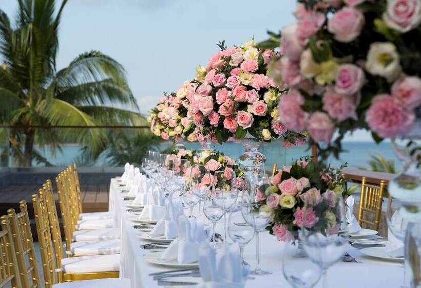 호텔 Anantara Lawana Koh Samui Resort