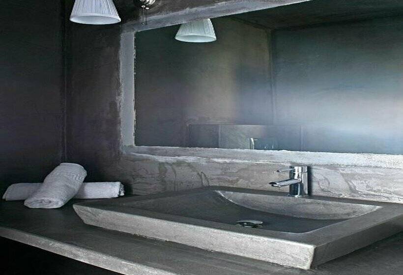 Hôtel Armeni Village