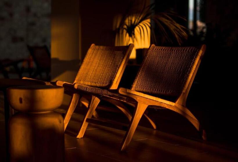 בית מלון כפרי Asterion Suites & Spa   Designed For Adults