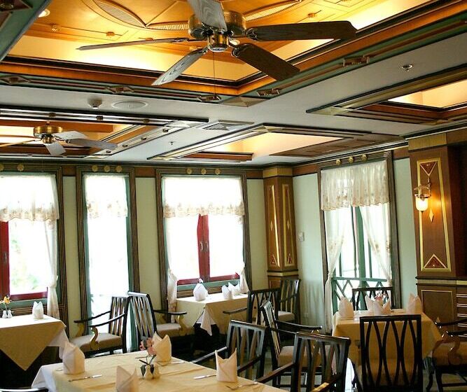 酒店 Ayodhaya Palace Beach Resort Krabi