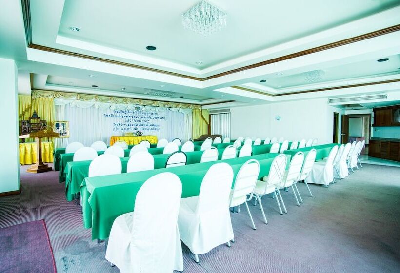 酒店 Ayutthaya River View