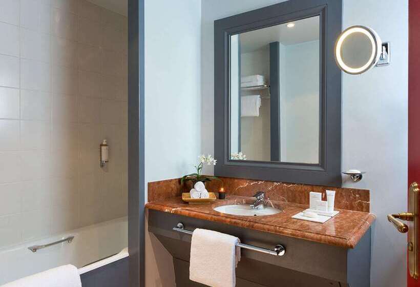 ホテル Hôtel Barrière Le Grand Hôtel Enghien Les Bains