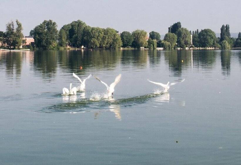 בית מלון כפרי Hôtel Barrière Le Grand Hôtel Enghien Les Bains