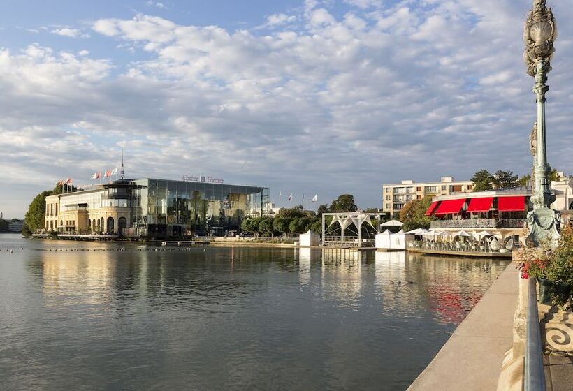 ホテル Hôtel Barrière Le Grand Hôtel Enghien Les Bains