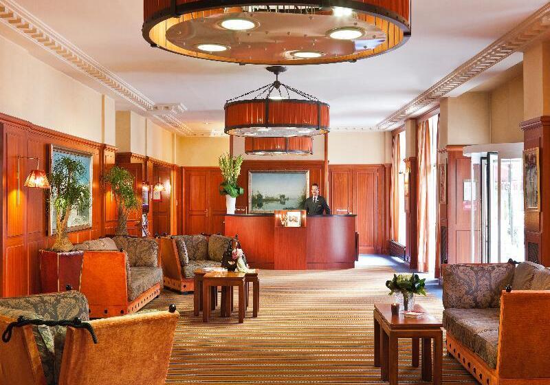 ホテル Hôtel Barrière Le Grand Hôtel Enghien Les Bains