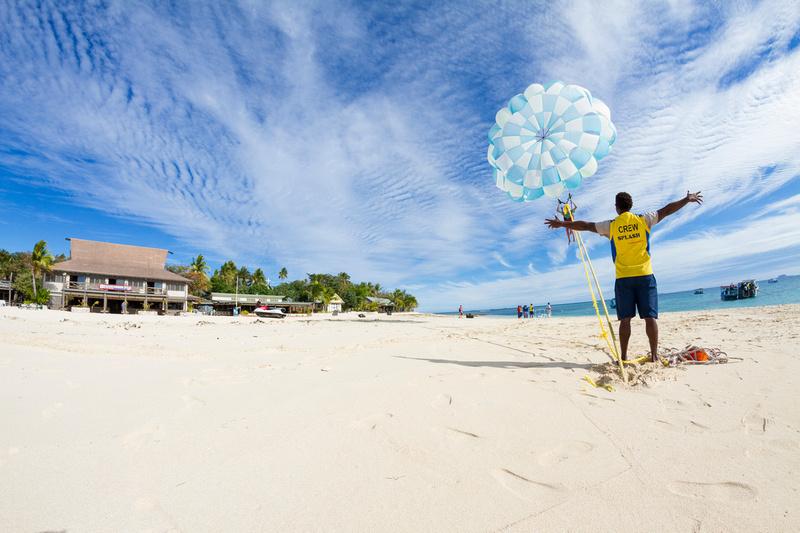 בית מלון כפרי Beachcomber Island Resort