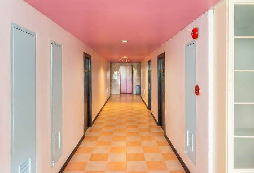 هتل Bella Villa Metro