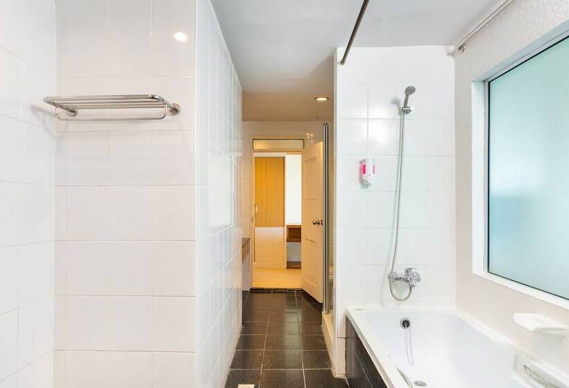 هتل Bella Villa Metro