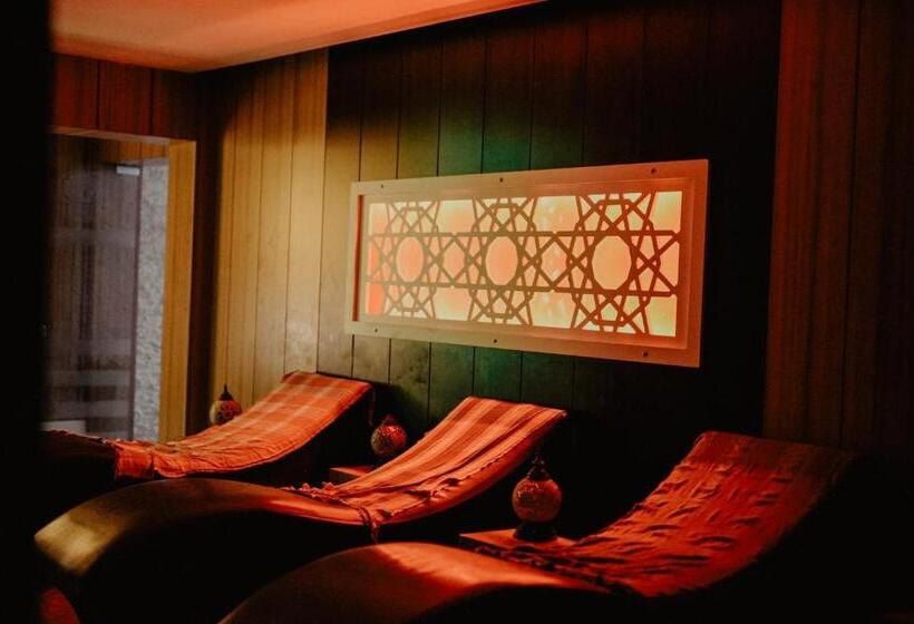 ホテル Aleria Belport Beach