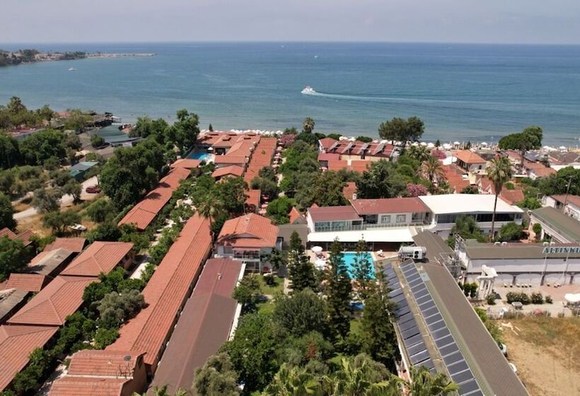 فندق Clover Magic Nova Beach