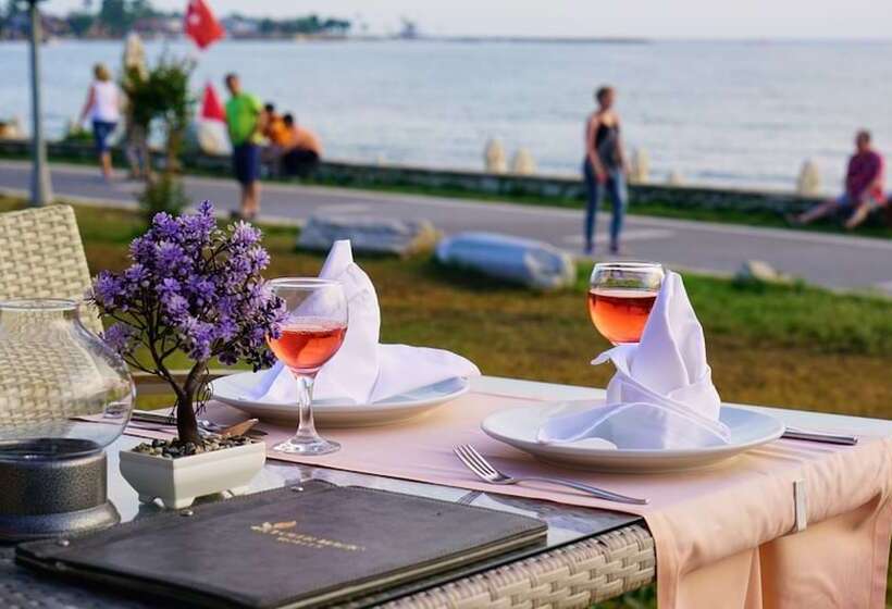 فندق Clover Magic Nova Beach