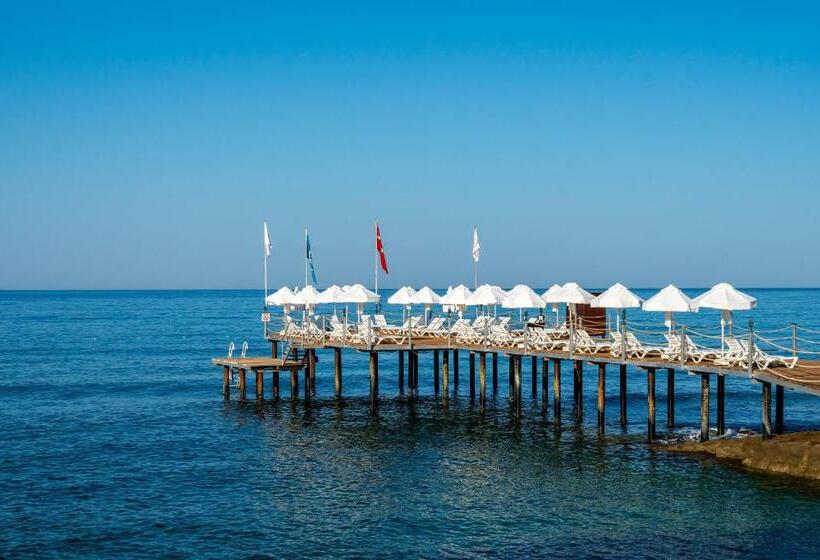 Отель Club Dizalya