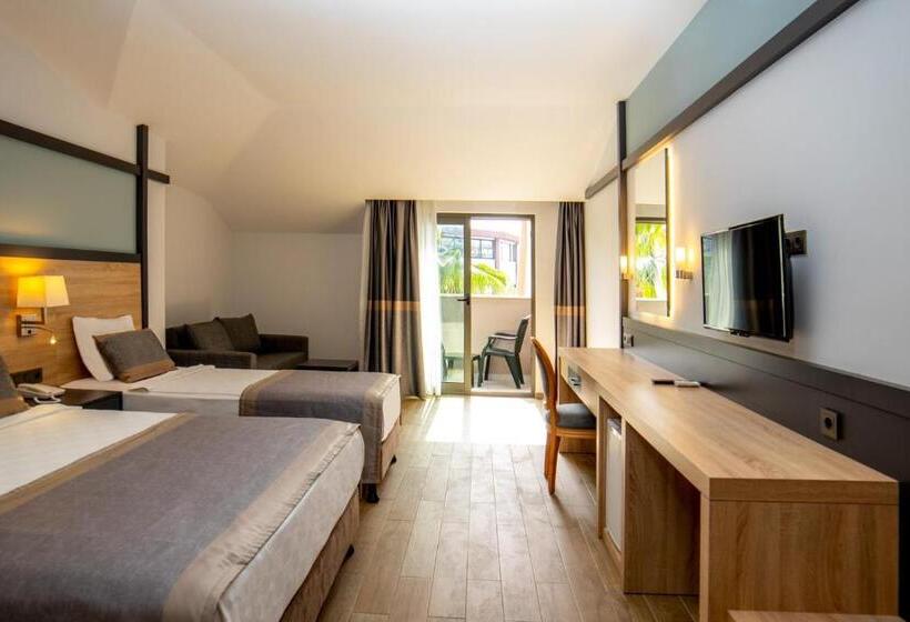 Отель Club Dizalya