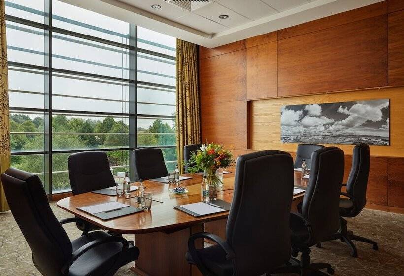 בית מלון כפרי The Gateway